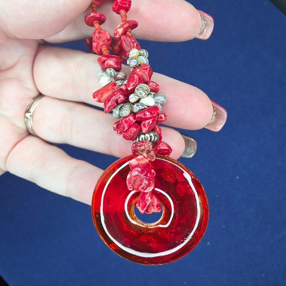 Vintage Red Blown Glass Pendant Stone Beaded Necklace Gold Tone 506 - Picture 6 of 11
